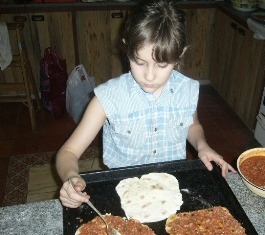 намазуємо коржі