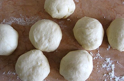 Робимо кульки з тіста