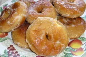 Пончики в глазурі