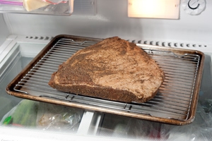 м'ясо в холодильнику