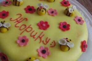 Мастика зі згущеним молоком