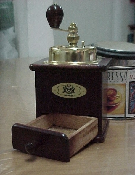 ручна кавомолка