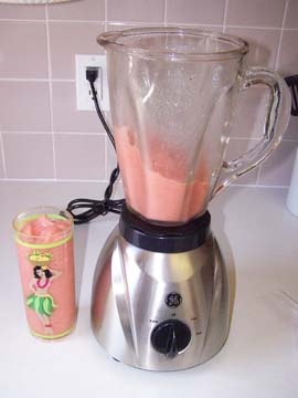 молочний коктейль у склянці