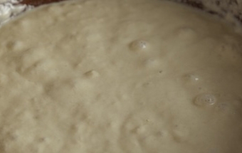 тісто для пісних дріжджових млинцях