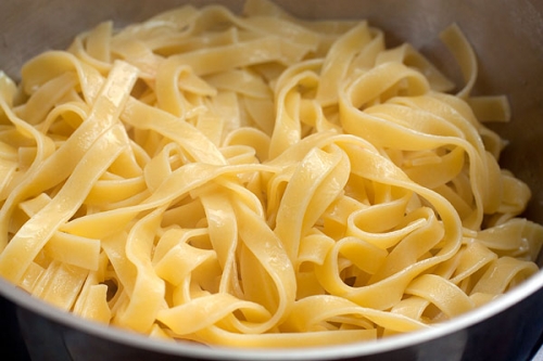 варимо макарони