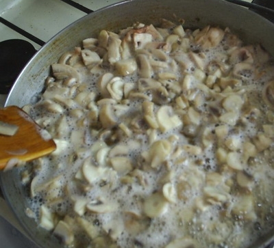 Обсмажуємо гриби