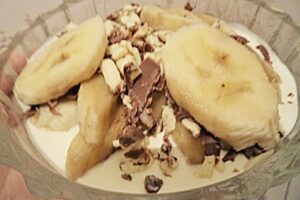 Бананово-сирний десерт