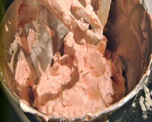 білки збиті з полуничним соком