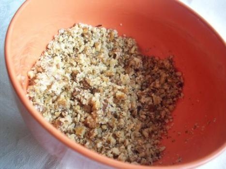 подрібнені волоські горіхи