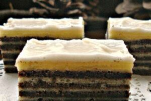 Смугасті тістечка