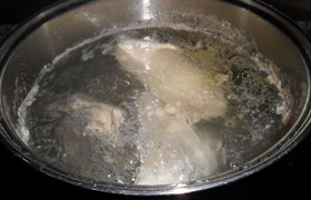 відварюємо курку