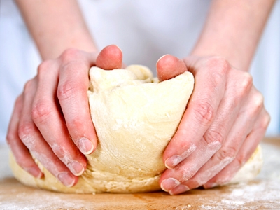 замішуємо тісто