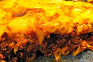 Макаронник з м&;ясом