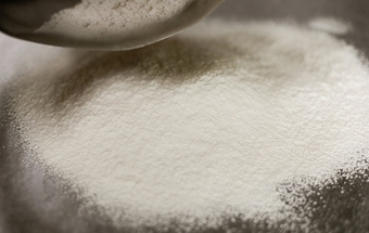 просіваємо борошно