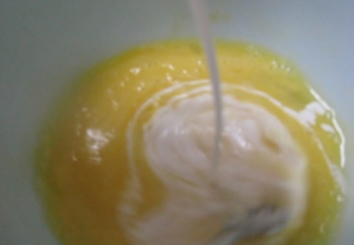 змішуємо компоненти для начинки