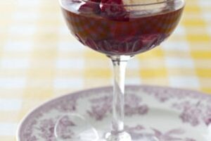 Маринована вишня