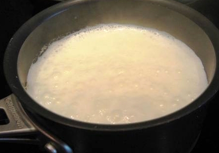 Кип'ятимо молоко