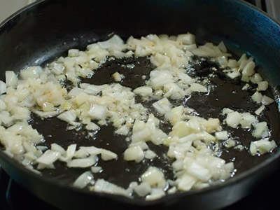 Смажимо цибулю