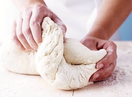 заміс тіста