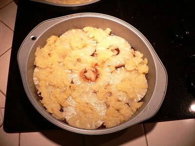 шар ананасів