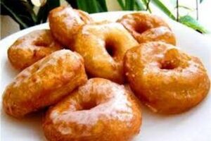 Пончики зі згущеним молоком