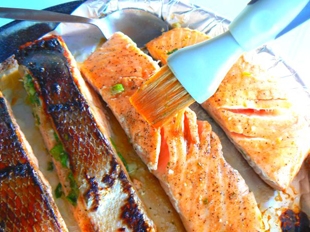 Запікаємо лосось в печі-гриль