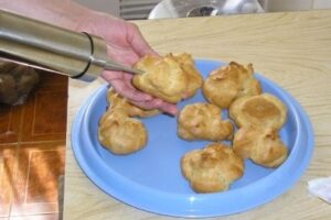 Еклери в мікрохвильовці