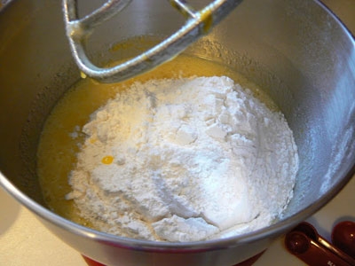 борошно з яйцями