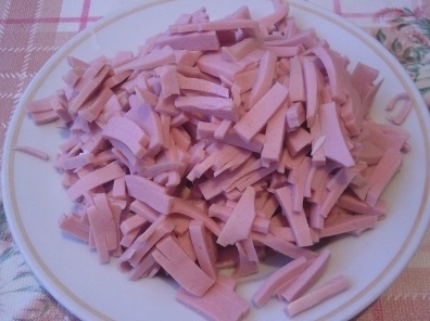 Ріжемо ковбасу