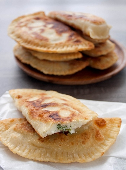 чебуреки з картоплею