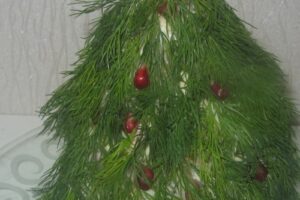 Салат «Пухнаста ялинка»