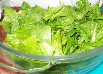 рвемо салатні листя