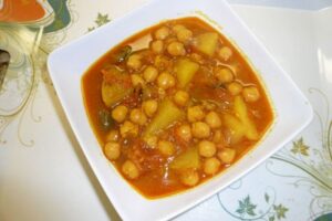 Пісний суп з нутом