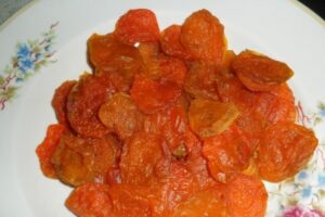 В&;ялені абрикоси