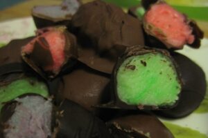 Шоколадні пасхальні яйця