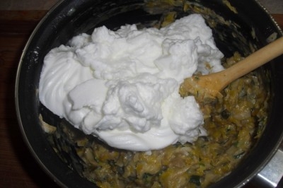 додаємо вершки