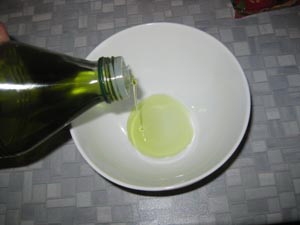 наливаємо масло
