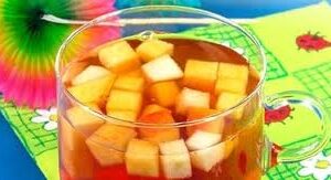 Яблучно-мандариновий крюшон