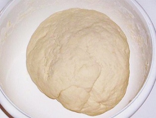 Залишаємо тісто в теплому місці