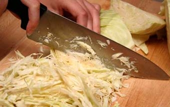 нашаткувати капусту