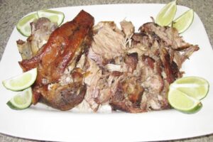 Свинячий окіст в маринаді