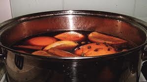  нагріваємо вино з прянощами