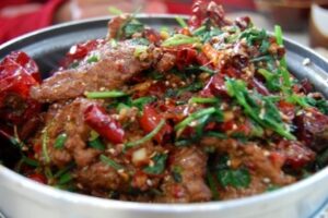 Гостра яловичина по-китайськи