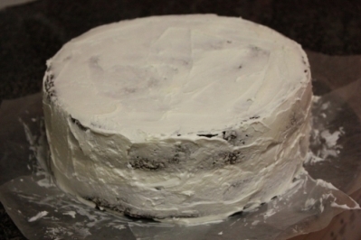 змащуємо весь торт кремом