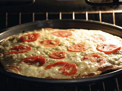 піца в духовці