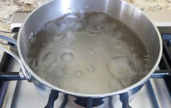 кип'ятимо воду