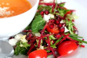 Салат з гранатом