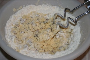 вимішуємо тісто