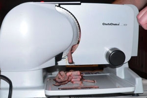 машинка з м'ясом