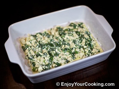 викладаємо поверх лазаньї курячий фарш